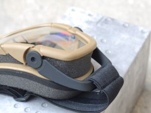 Taktikalised prillid kohvriga – Beež (FMA) KingArms.ee Airsoft prillid
